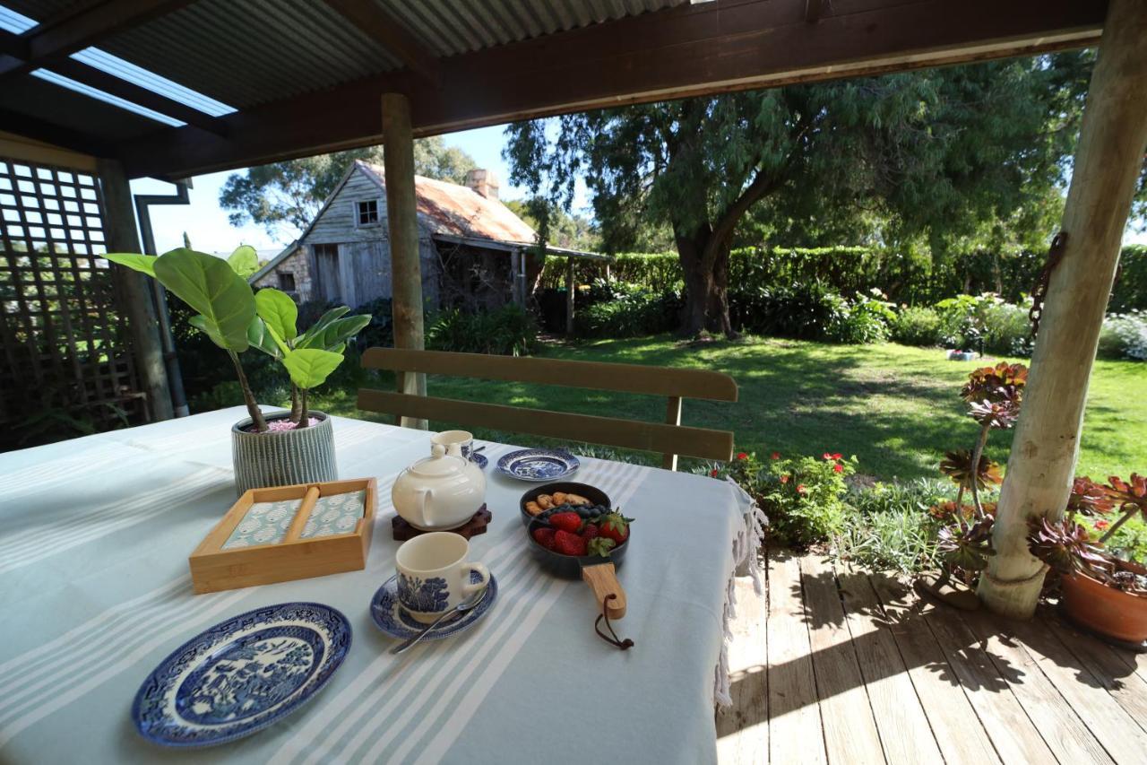 Cherry Plum Cottages Port Fairy Ngoại thất bức ảnh