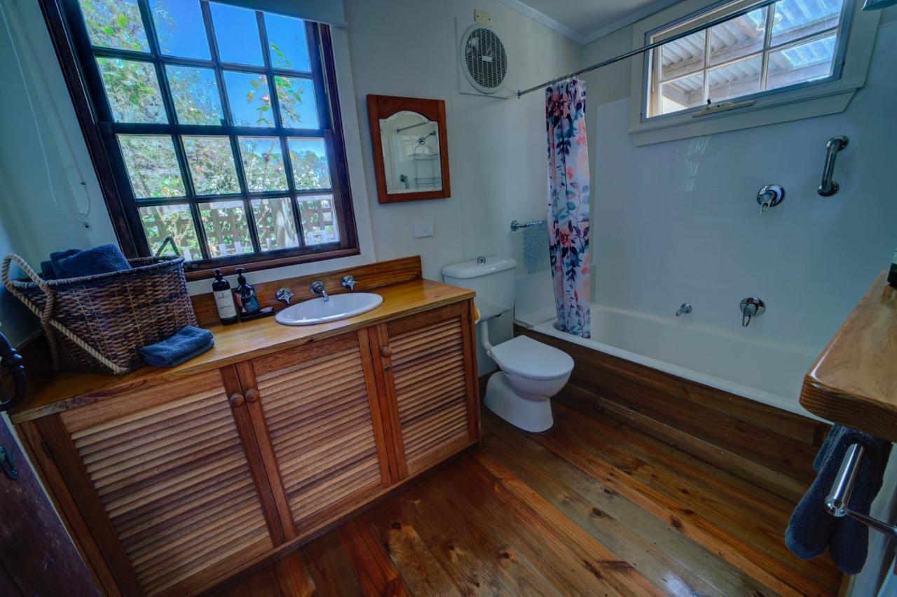 Cherry Plum Cottages Port Fairy Ngoại thất bức ảnh
