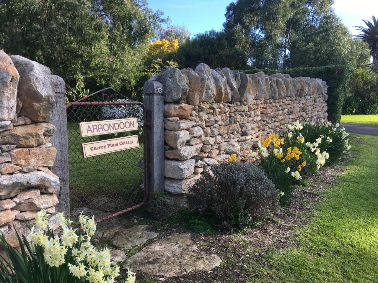 Cherry Plum Cottages Port Fairy Ngoại thất bức ảnh