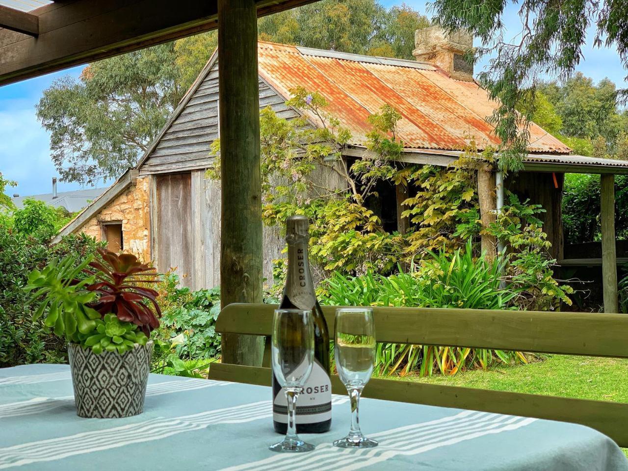 Cherry Plum Cottages Port Fairy Ngoại thất bức ảnh