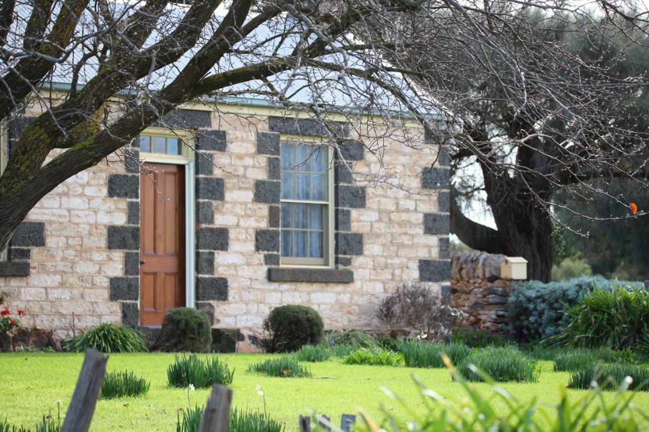 Cherry Plum Cottages Port Fairy Ngoại thất bức ảnh